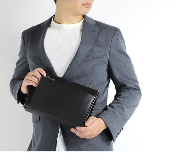 TAKEO KIKUCHI (タケオキクチ) ナビシリーズ クラッチバッグ 271202