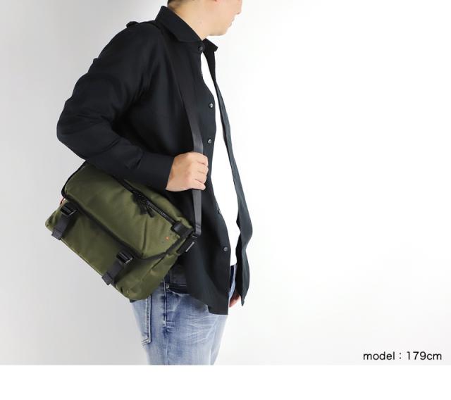 IS/IT (イズイット) MILIST(ミリスト) ショルダーバッグ 943102