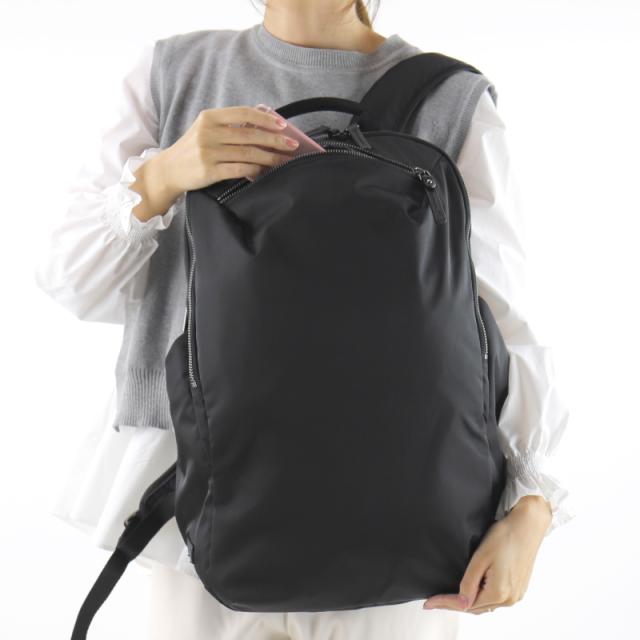 17912 ルフィラ リュック