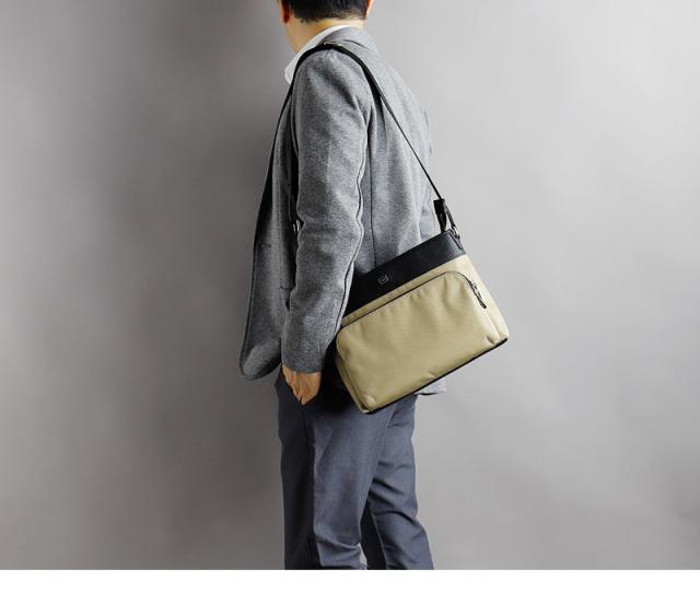 TAKEO KIKUCHI (タケオキクチ) インターシリーズ ショルダーバッグ 748112 