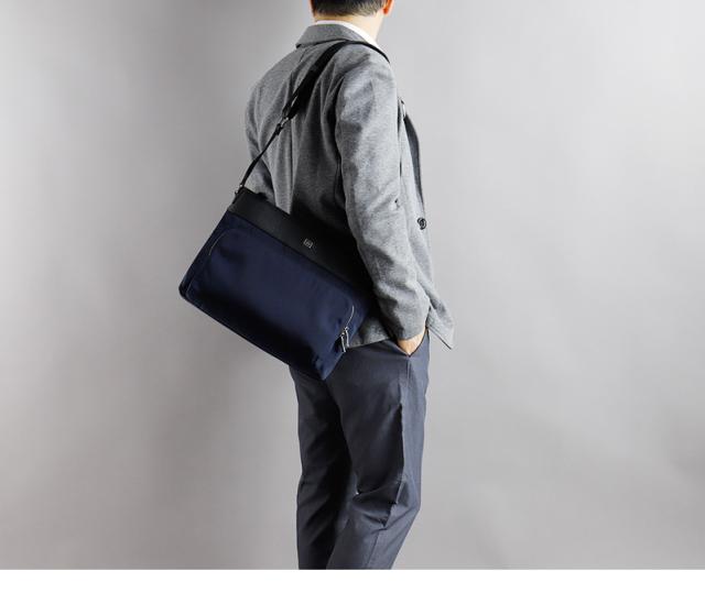 TAKEO KIKUCHI (タケオキクチ) インターシリーズ ショルダーバッグ 748113 