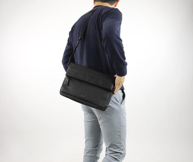 IS/IT (イズイット) Grinza(グリンザ) 口折れショルダーバッグ 965111 