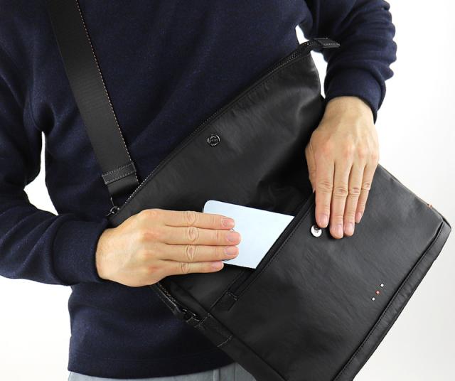 IS/IT (イズイット) Grinza(グリンザ) 口折れショルダーバッグ 965111 