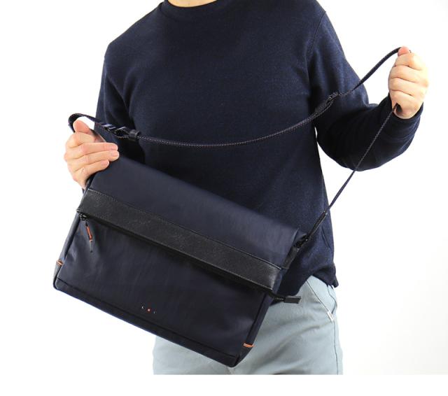 IS/IT (イズイット) Grinza(グリンザ) 口折れショルダーバッグ 965112 