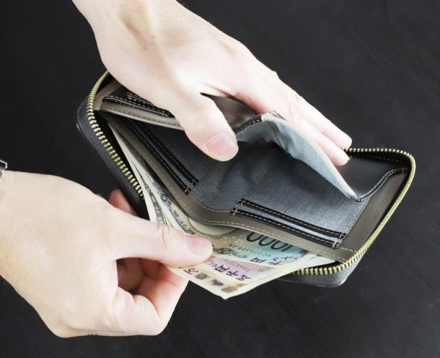 TAKEO KIKUCHI (タケオキクチ) マルゴ2限定 二つ折り財布 780692