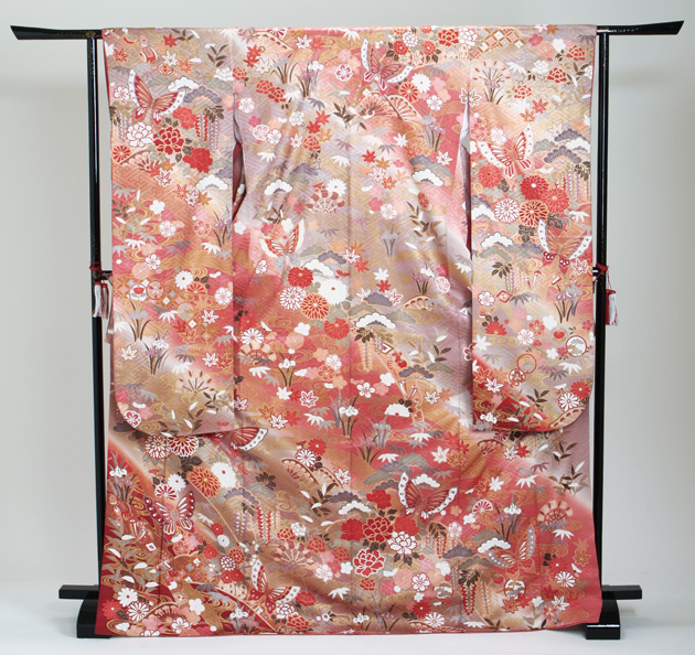 振袖 2月〜12月使用 振袖 レンタル ピンク・ベージュ色 蝶に四季花宝づくし NT-124 送料無料 成人式 1月使用 振袖 レンタル ピンク・ベージュ色 蝶に四季花宝づくし