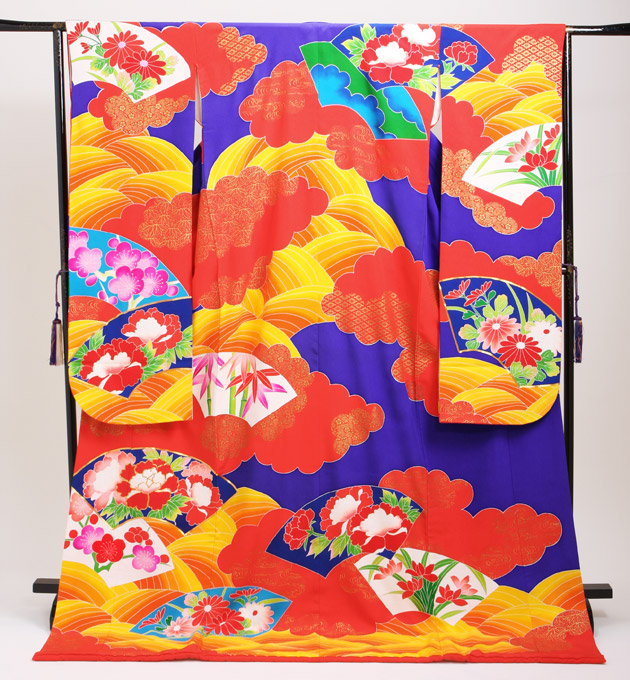 引き振袖レンタル 赤 色振袖 黒引き振袖 NT-70 花柄 沖縄 花嫁 送料