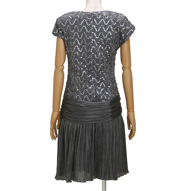 パーティードレスレンタル