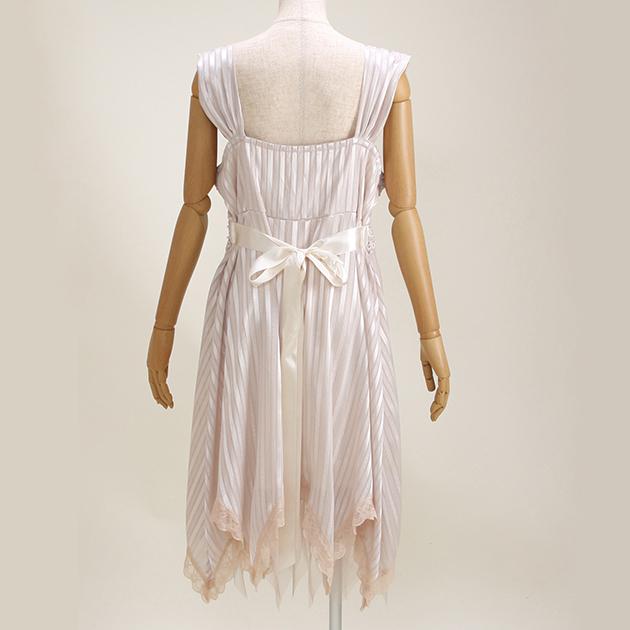 パーティードレスレンタル