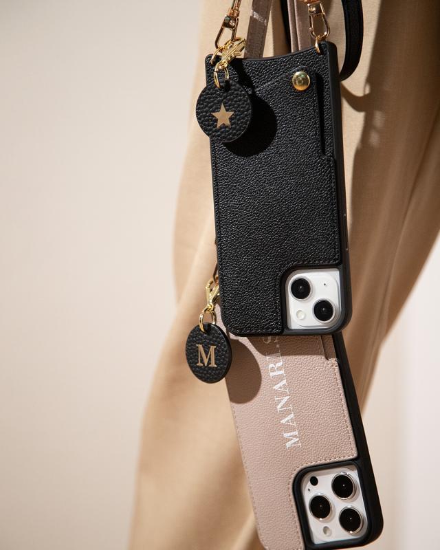 ラウンド型 イニシャルレザーチャーム