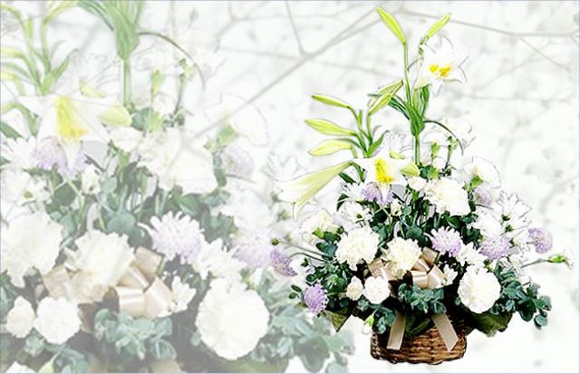 お供え花ユリのアレンジ