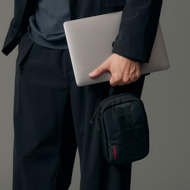 ブリーフィング BRIEFING ガジェットポーチ ポーチ 小物入れ メンズ レディース 軽量 1.5L BRA233A41