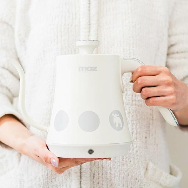 【選ぶ景品付き】 北欧スウェーデン mozドリップ電気ケトル EF-LC30 モズ ドリップケトル 電気ケトル 電気ドリップケトル 1.0L カフェケトル モズ 北欧デザイン 湯沸し ドリップコーヒー カフェ コーヒー お茶 紅茶 卓上ケトル 湯沸器 湯沸かし器 電気ポット FARG＆FORM