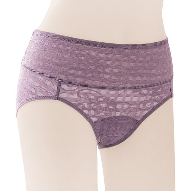 広い防水面で安心 薄手で通気性の良い生理用ショーツ