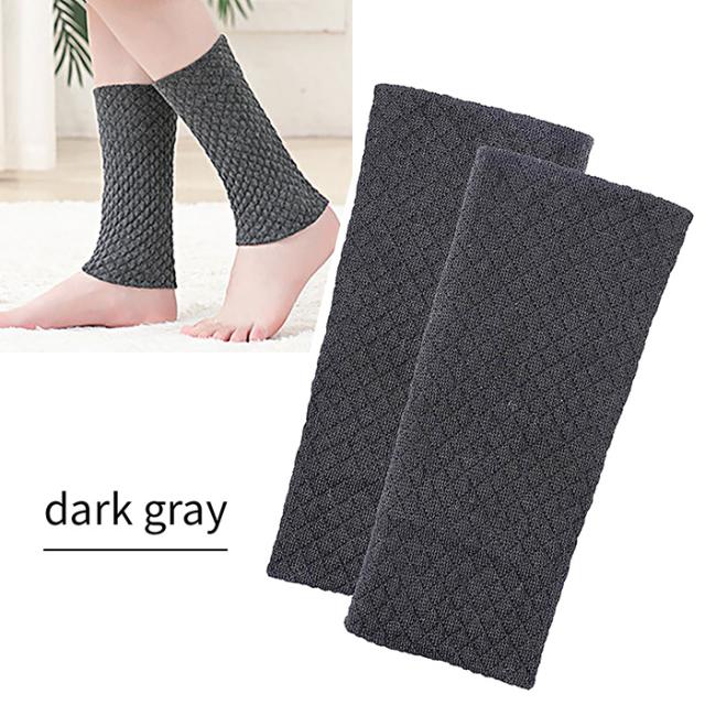 二重編みでしっかり保温！コンパクトなレッグウォーマー