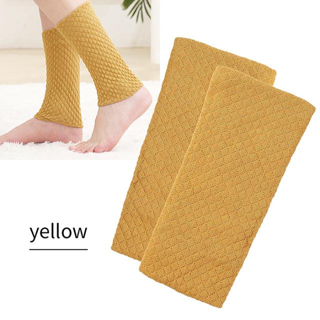 二重編みでしっかり保温！コンパクトなレッグウォーマー