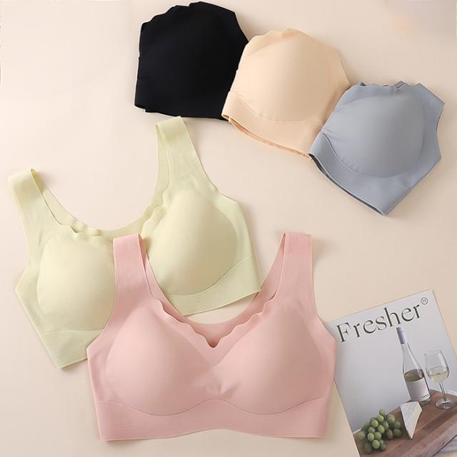 【送料無料】 素肌感覚 ノンワイヤーシームレスブラ