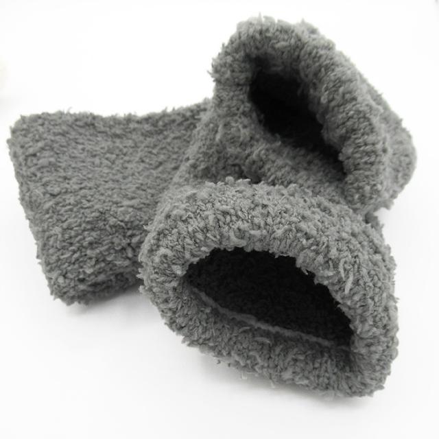 【送料無料】1本で2役の万能あったかもこもこウォーマー