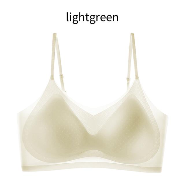【 送料無料 】 紙より薄いシームレスノンワイヤーブラ
