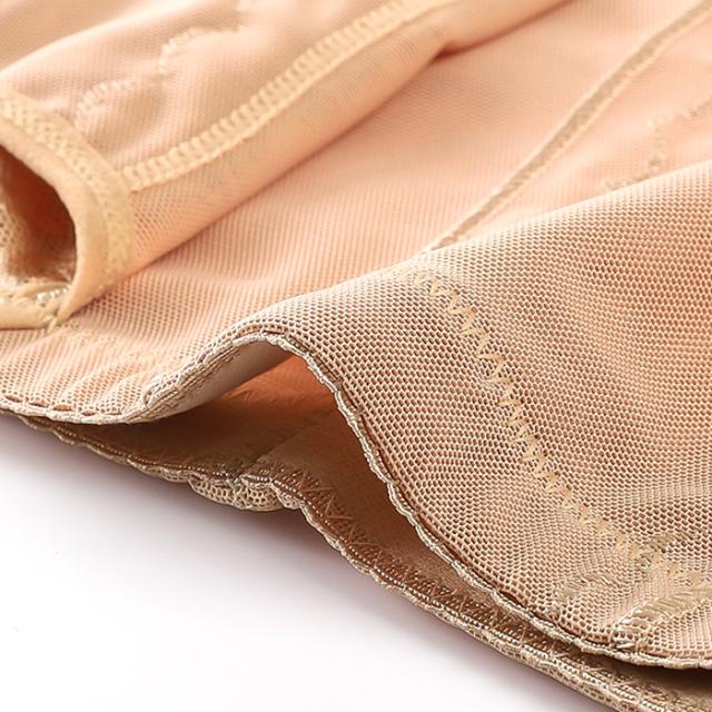 【送料無料】 メッシュ素材のお腹すっきりガードルショーツ
