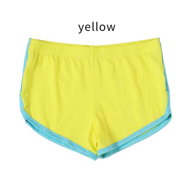 ハイカットスリットで太もも＆ヒップをセクシー魅せるトランクス