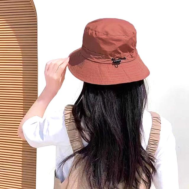 折り畳んでコンパクト！あご紐付きサファリハット