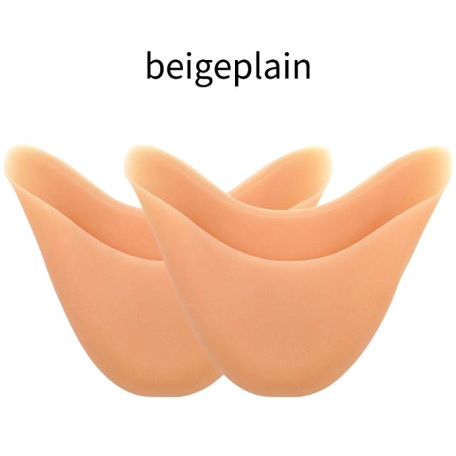 長時間のレッスンも快適。シリコンの衝撃吸収でつま先を守る