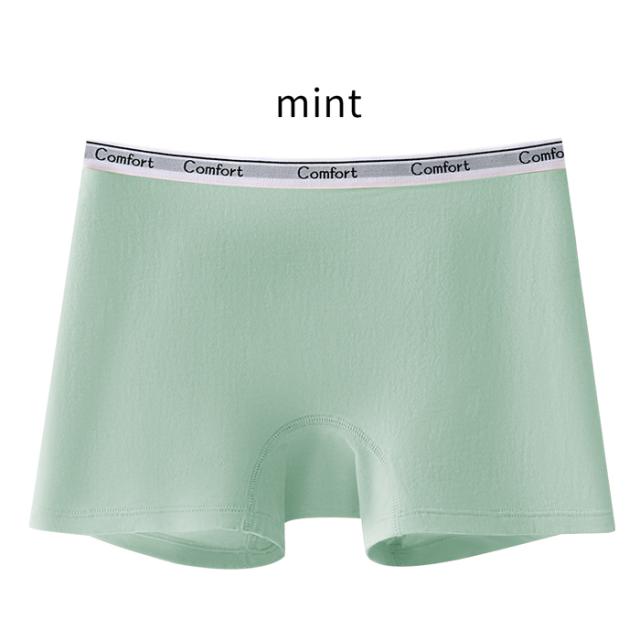 動きやすく、ぴったりフィットするボクサーショーツ