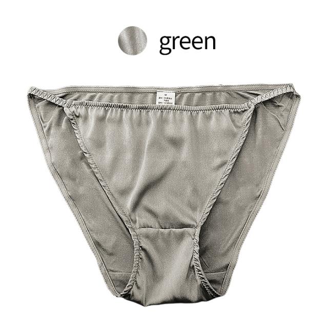 【送料無料】サテン×シルクでヒップまで美しく映えるショーツ