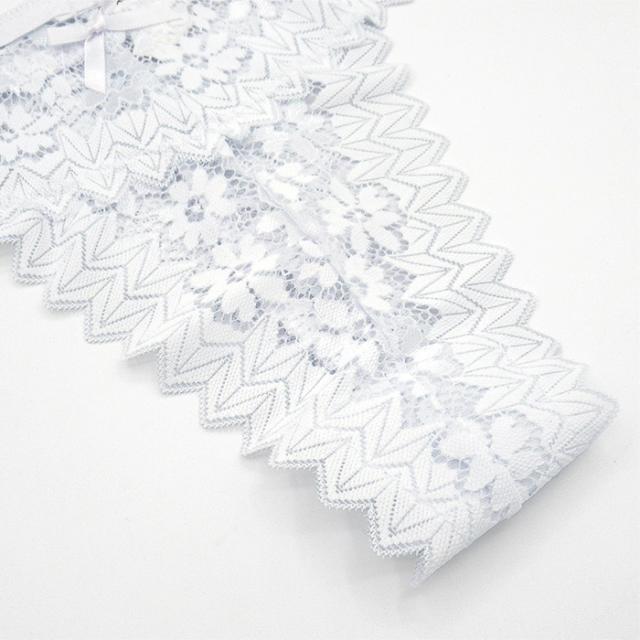 【送料無料】透け感レースで魅せるレディースTバック