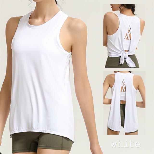 ヨガ背中見せタンクトップ