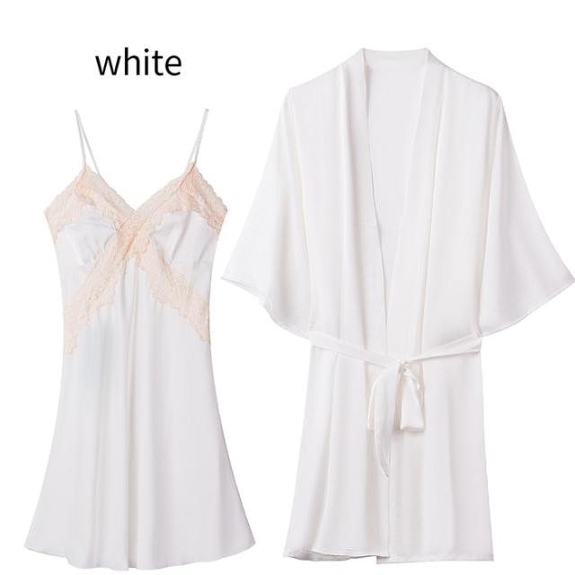 艶めくサテンのセクシーランジェリースリップ＆ガウンセット
