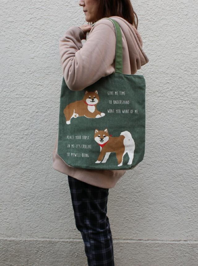 愛らしい動物たちのトートバッグ　レッスンバッグとしても最適