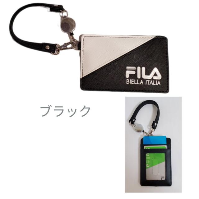 FILAのシンプルなデザインのリール付き合皮パスケース