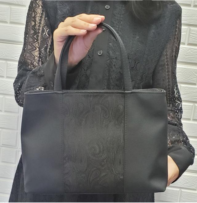 【冠婚葬祭】高級感のある花柄レースとさりげないリボンデザインが上品なフォーマルサブバッグ