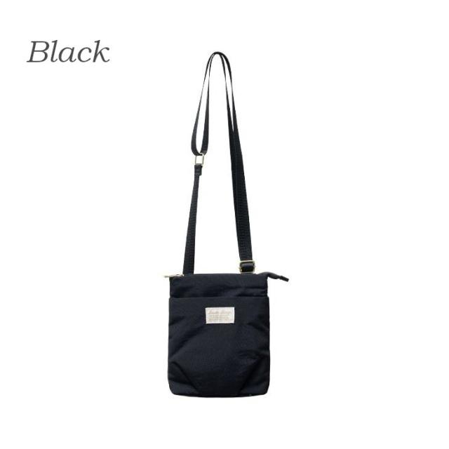 レガートラルゴ Legato Largo スマホショルダー 洗えるかばん 洗えるショルダーバッグ スマホポーチ スマホポシェット   ミニショルダー 洗えるショルダーバッグ 洗えるスマホショルダー 肩掛け スマホ 小さめ ポシェット