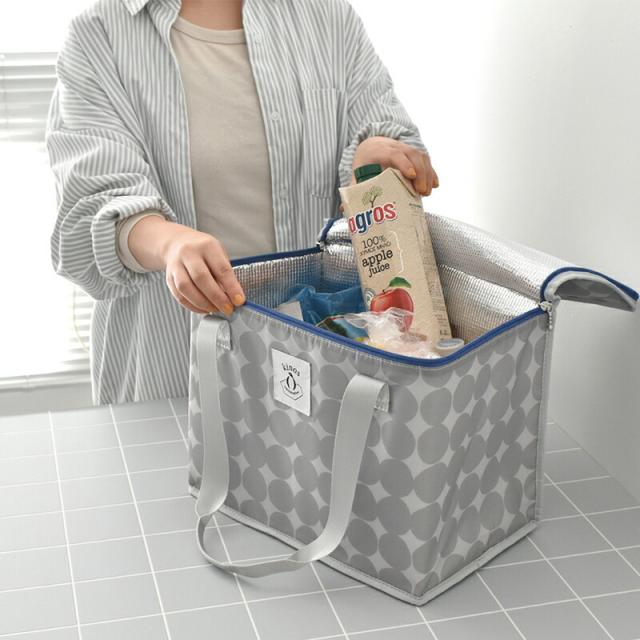 保冷バッグ ソフトクーラーバッグ  ソフトクーラーバック 保冷バック スクエア ボックス型 ファスナー 小さめ 保冷 ランチバッグ 大きめ 保冷 手提げ 弁当袋  保冷バッグ アウトドア キャンプ ピクニック おしゃれ かわいい オシャレ 女性 大人 kinos 北欧