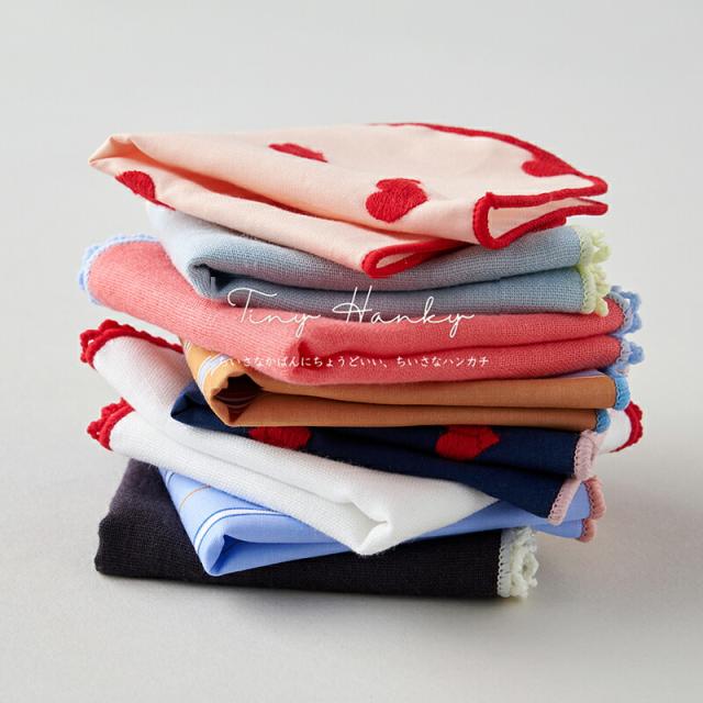 ハンカチ かわいい おしゃれ 小さい ミニサイズ 女性  女の子 10代 20代 30代 ギフト 無料メッセージシール対応 ちいさなハンカチ 日本製 プチギフト 小学生 中学生 高校生 大学生 退職 引越 レース 16cm シンプル オシャレ ハート 綿100% 500円くらい ばらまき 16×16