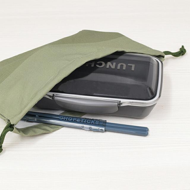 幅広 ワイド 大きめ 保冷 ランチバッグ ランチ袋 ランチ巾着 巾着 巾着袋 お弁当袋 お弁当包み ランチ袋 おしゃれ かわいい オシャレ メンズ 男性 子供 大人 入園 保育園 幼稚園 通園 遠足 通学 キッズ 高校生  中学生 小学生 日本製 モノクローム 保冷ランチ巾着