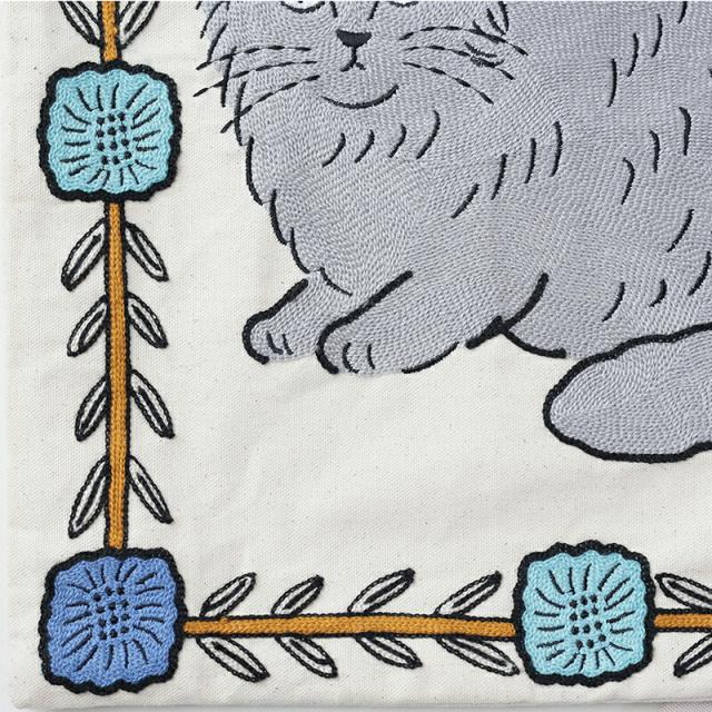 松尾ミユキ クッションカバー カバー 45cm ねこ  花柄  植物 鳥 北欧 猫  刺繍 インテリア おしゃれ プレゼント ギフト 母の日 かわいい オシャレ 作家 誕生日