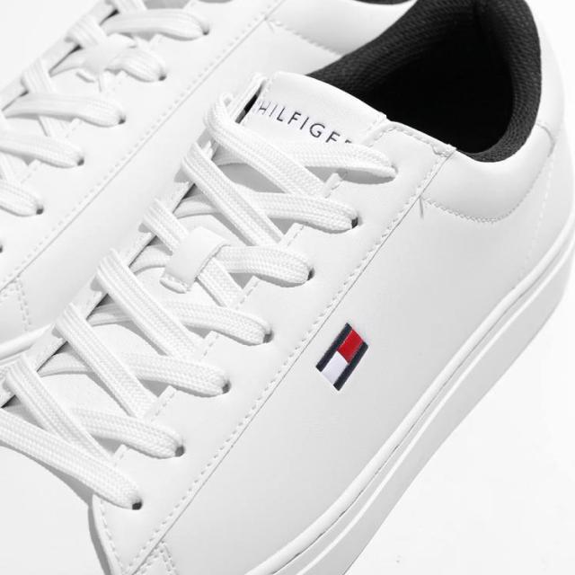 TOMMY HILFIGER トミーヒルフィガー スニーカー 靴