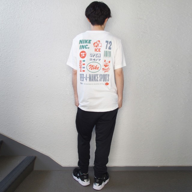 nike ナイキ Tシャツ