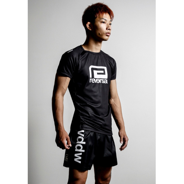 nreversal リバーサル ラッシュガード