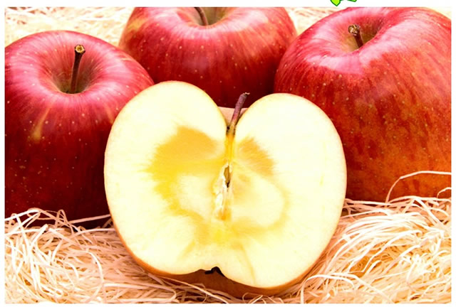 山形県産 りんごジュース