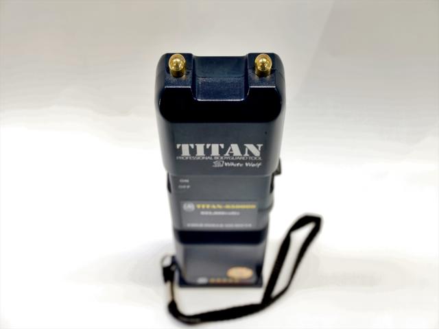 スタンガン タイタン65万ボルト電極部