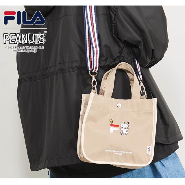 FILAフィラスヌーピーショルダーバッグバックミニトートトート2WAYPEANUTピーナッツロゴ刺?ロゴキャラクターコラボおしゃれきれいめナチュラルかばんたっぷり縦型