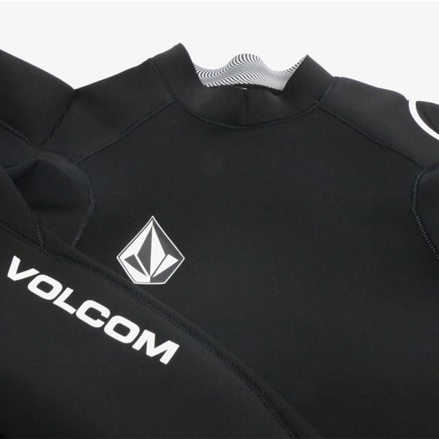 VOLCOM ボルコム 2MM JACKET UPF 50 LONG SLEEVE RASHGUARD JACKET BLACK RED ラッシュガード メンズ サーフィン タッパー 長袖 ラッシュガード サーフィン 紫外線対策
