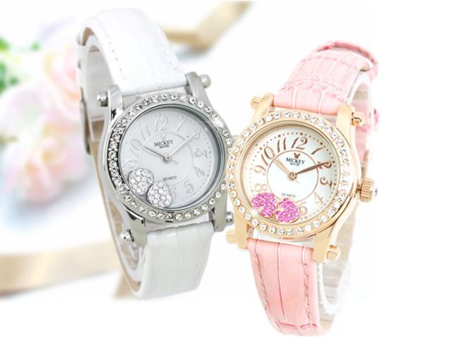 ディズニーミッキーマウス腕時計レディース