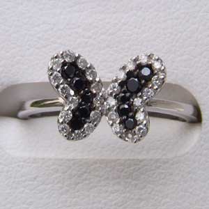 お得100%新品 指輪ダイヤモンド 指輪 おしゃれの通販はau PAY マーケット - 真珠の杜｜商品ロットナンバー：260988675 ブラックダイヤモンド リング ホワイトゴールド 指輪 SALE安い