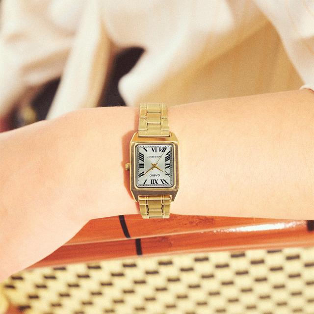 CASIO